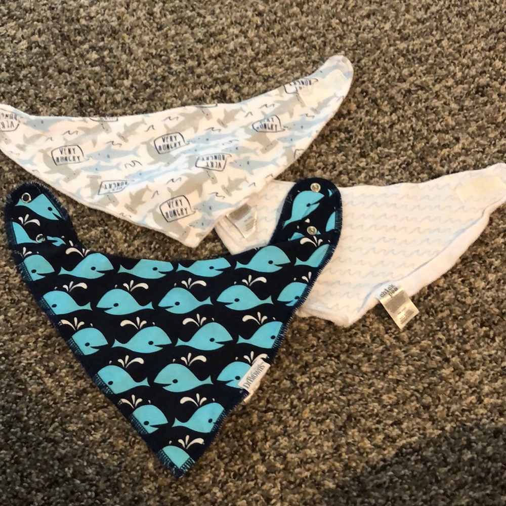 Fishy bibs